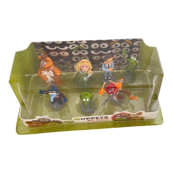 Disney Store Muppets Most Wanted Figure Playset Kermit Miss Piggy Gonzo Fozzie - Picture 4 of 6